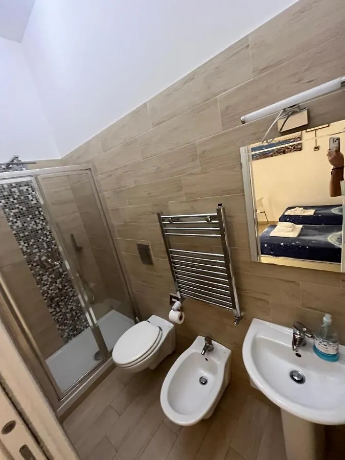 مبيت وإفطار نابولي Cortiletto 0*,